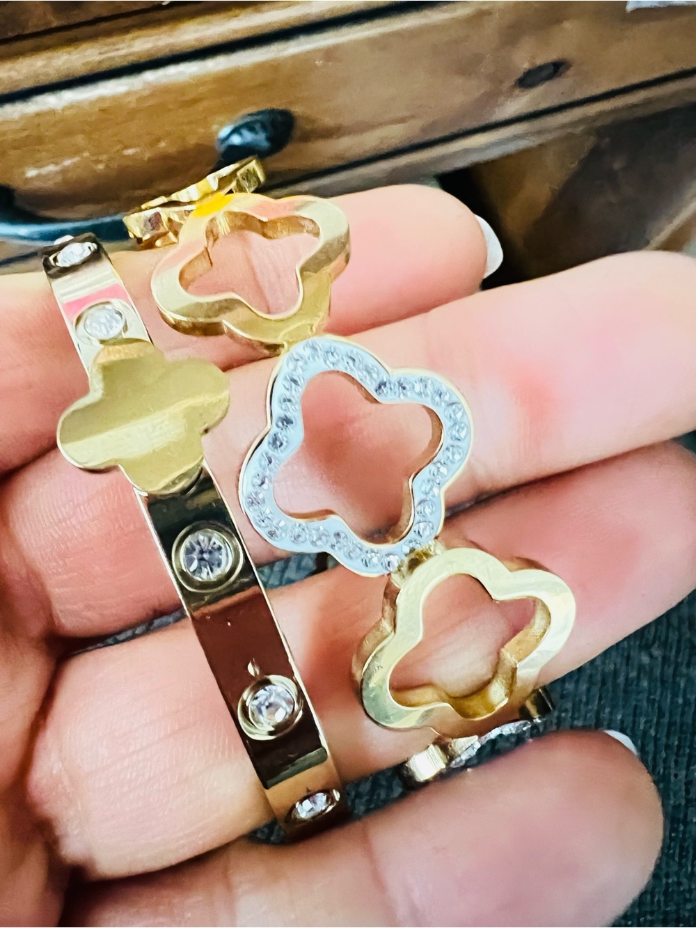 Gold Clover-Linked Bracelet with Crystal Accent set of 2 size 7